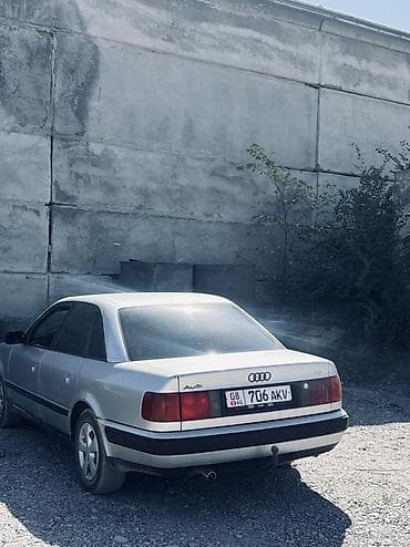 авто магазин бишкек: Audi 100: 1991 г., Кол менен иштөөчү, Бензин, Седан — 2