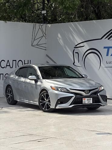 Toyota Camry: 2017 г., 2.5 л, Автомат, Бензин, Седан at lalafo.kg Toyota Camry: 2017 г., 2.5 л, Автомат, Бензин, Седан