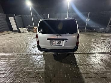 sequoia 2010: Toyota Probox: 2005 г., 1.5 л, Автомат, Бензин, Универсал — 4
