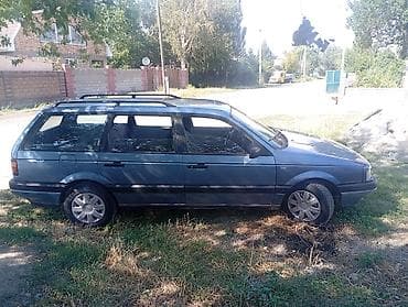 Транспорт: Volkswagen Passat Variant: 1990 г., Механика, Бензин, Универсал — 3