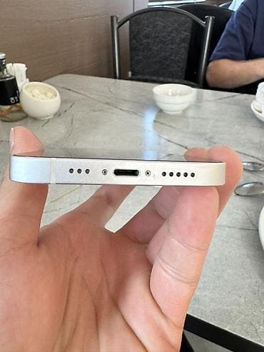 iphone s: IPhone 13, Б/у, Белый — 3