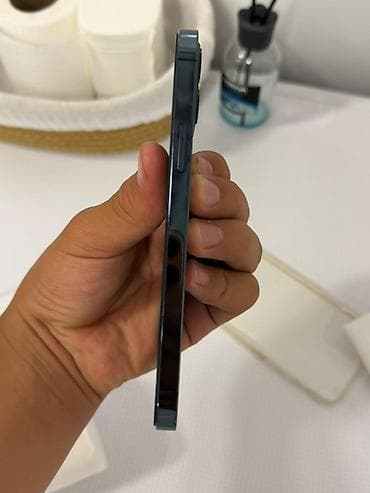 iphone iphone: IPhone 12 Pro, Б/у, 256 ГБ, Midnight, Защитное стекло, Чехол, 83 % — 4