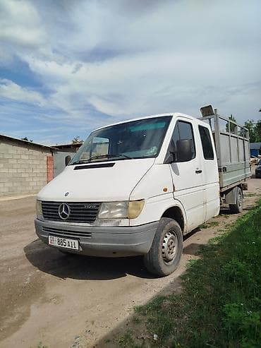 300 000: Mercedes-Benz Спринтер: 1996 г., 2.9 л, Механика, Дизель, Фургон — 3