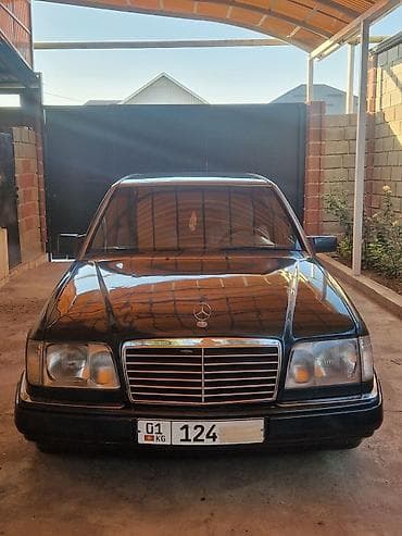 Mercedes-Benz W124: 1995 г., 2.2 л, Автомат, Седан — 1