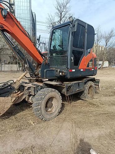 колесный эксковатор: Экскаватор, Doosan, Колесный — 3