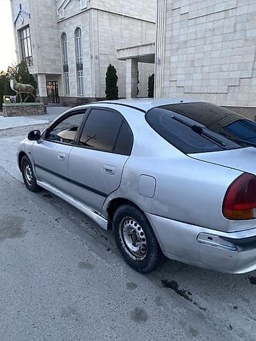 алмашам обмен: Mitsubishi Carisma: 1998 г., 1.8 л, Механика, Бензин, Хэтчбэк — 5