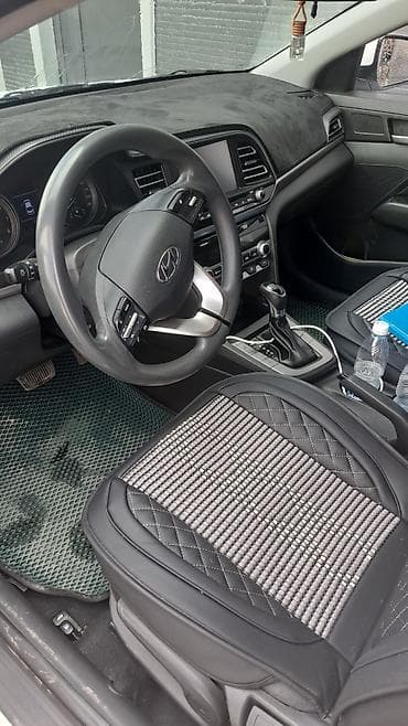 eclipse cross: Hyundai Avante: 2018 г., 1.6 л, Автомат, Бензин, Седан — 3