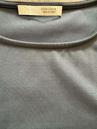 ZARA: юбка из эко‑кожи Юбка: - Модель миди с асимметричной планкой и — 4