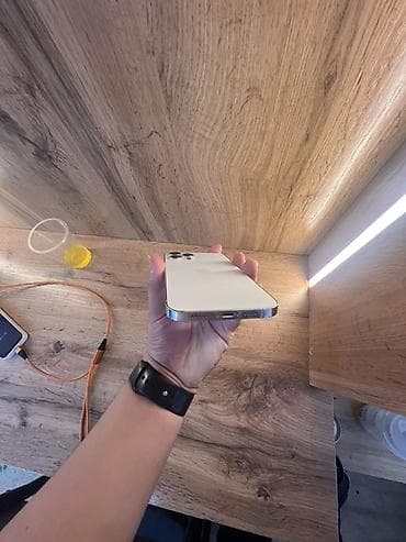 surface studio: IPhone 12 Pro Max, 256 ГБ, цвет Silver Характеристики и детали: - — 3
