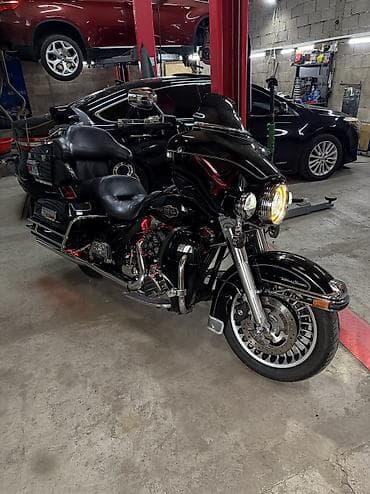 харлей давидсон: Туринговый мотоцикл Harley‑Davidson Electra Glide Ultra Classic — 2