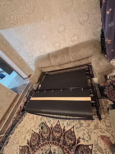 Эмерек: Түз диван, Колдонулган — 9