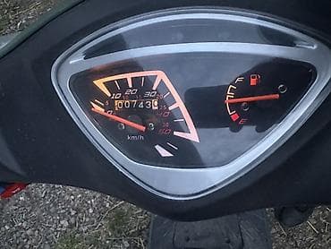 полуавтомат без газа: Тип скутера 150 куб. см, Бензин, Новый — 3