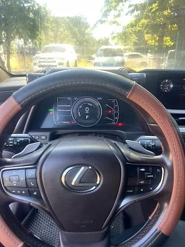 бизнем: Lexus ES: 2019 г., 2.5 л, Вариатор, Гибрид, Седан — 7