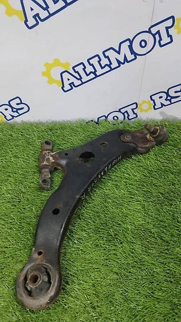 Задний правый рычаг Toyota Б/у, Оригинал