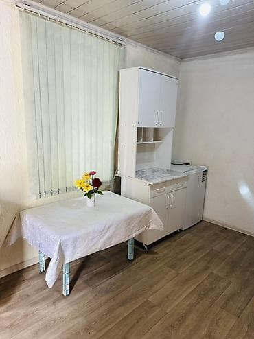 Комнаты: Сдаётся комната в отдельной постройке/флигеле. Описание: - Светлая — 8