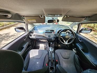 фит коробка: Honda Fit: 2008 г., 1.3 л, Вариатор, Бензин, Хэтчбэк — 4