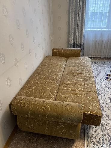 Прямые диваны: Прямой диван, Б/у — 5