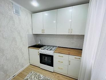 Квартиры: 3 комнаты, 64 м², 104 серия, 4 этаж, Евроремонт — 6