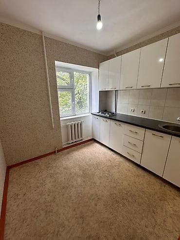 Квартиры: 3 комнаты, 58 м², 104 серия, 4 этаж — 1