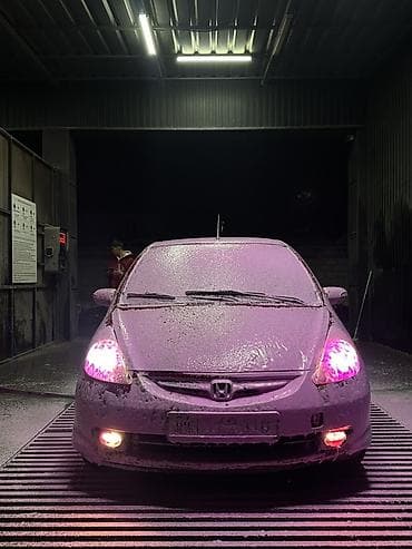 Продажа авто: Honda Jazz: 2005 г., Бензин, Хэтчбэк — 3