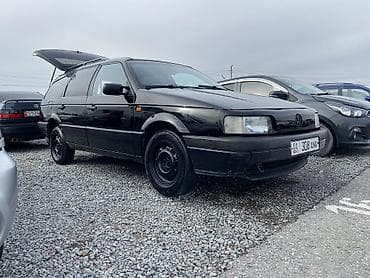 Скупка авто: Volkswagen Passat: 1991 г., 1.8 л, Механика, Бензин, Универсал — 4