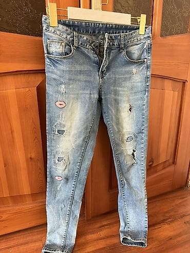 Личные вещи: Набор женской одежды (4 предмета): 1) Платок/бандана с принтом — 7