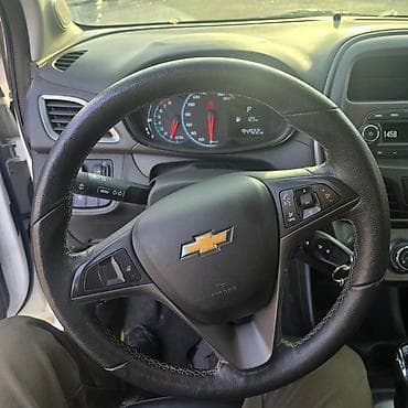 колонки ямаха: Chevrolet Spark: 2021 г., 1 л, Автомат, Бензин, Хэтчбэк — 9