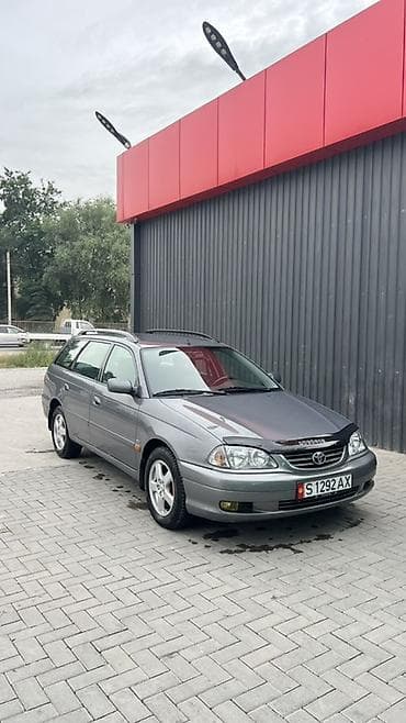 Toyota Avensis: 2003 г., 1.8 л, Механика, Бензин, Универсал