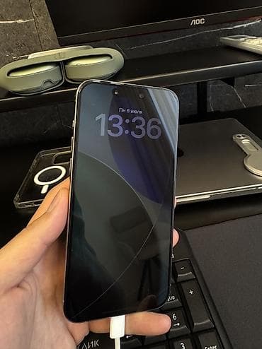 Техника и электроника: IPhone 15 Pro, Б/у, 256 ГБ, Natural Titanium — 9