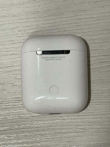 чехол airpods 3: Кейс для наушников, Apple, Б/у, цвет - Белый — 1