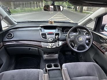 сиденья хонда одиссей: Honda Odyssey: 2004 г., Универсал — 10