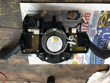 triangle шины: Продам!Подрулевые переключатели для Ауди А4 Б8,б/у,оригинал — 2