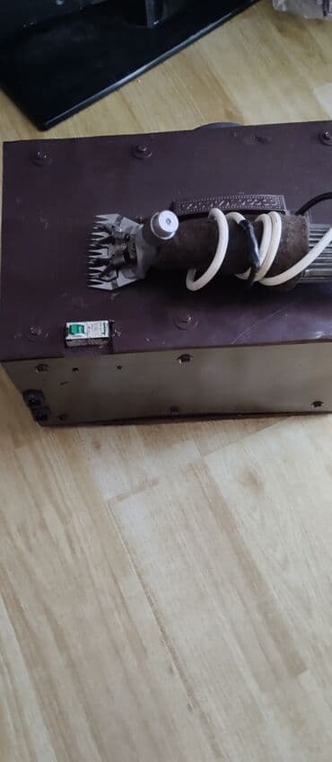 Собаки: Преобразователь для машинки стрижки овец МСУ-200 советской новый — 1