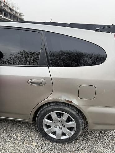 продам крайслер: Honda Stream: 2002 г., 1.7 л, Вариатор, Бензин, Универсал — 5