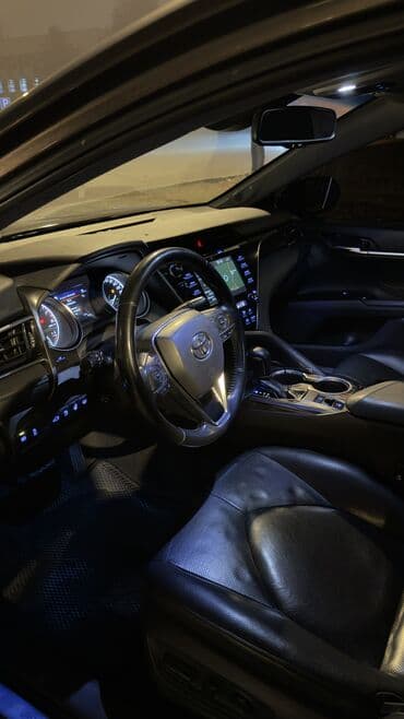 srv 2: Toyota Camry: 2018 г., 2.5 л, Бензин — 5