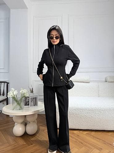 для ноги: Женский костюм из трикотажа: куртка на молнии + прямые брюки - — 1