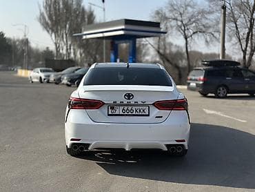camry 5: Toyota Camry: 2018 г., 2.5 л, Автомат, Бензин, Седан — 5