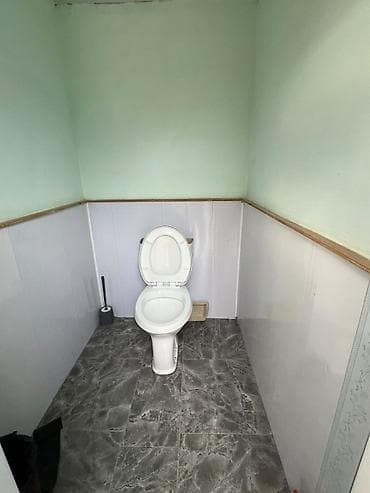 Бөлмөлөр: Сдаю комнаты на Иссык-Куле 2-3-4 местные комнаты . Коттедж находится — 9