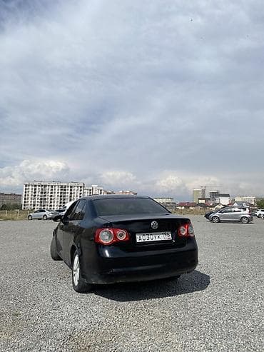 Продажа авто: Volkswagen Jetta: 2007 г., 1.6 л, Механика, Бензин, Седан — 2