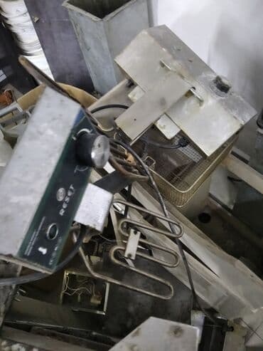 шоколадный фонтанчик: Промышленная электрическая фритюрница с конвейерной/погружной корзиной — 5