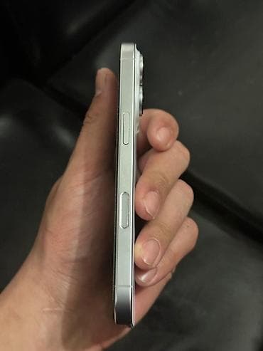 айфон iphone: IPhone 15 Pro, Б/у, 256 ГБ, White Titanium, 100 % — 6