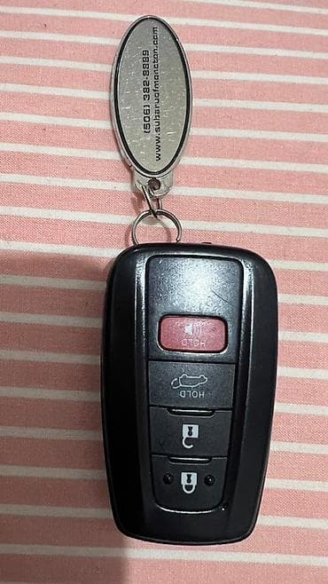 ключи рыбка: Ключ Toyota 2020 г., Б/у, Оригинал, США — 1