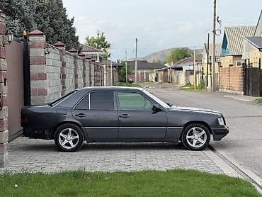 mini kuper: Mercedes-Benz W124: 1994 г., 2.8 л, Ручные, Газ, Седан — 1