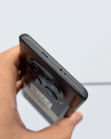 поко m5s: Poco M8, Б/у, 256 ГБ, цвет - Черный, В рассрочку, 2 SIM — 5