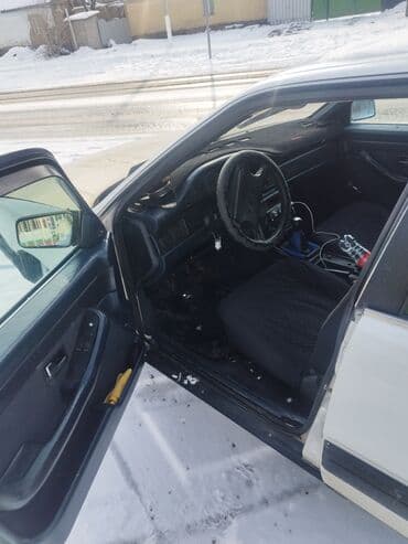 молдинг 210: Audi 100: 1989 г., Механика, Седан — 6