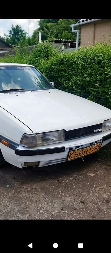 Mazda 626: 1984 г., Механика, Седан — 3