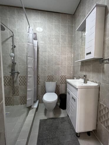 Гаражи: 100 м², С мебелью — 7