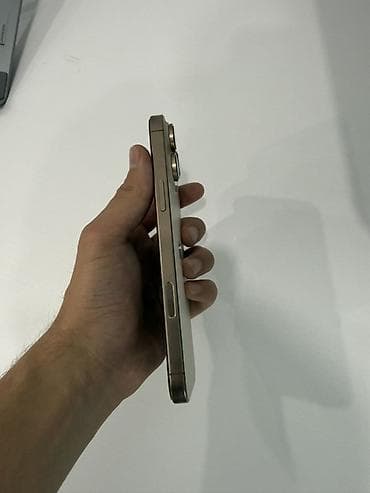 note 15: IPhone 16 Pro Max, Б/у, 256 ГБ, Золотой, Зарядное устройство, Защитное стекло, Чехол, 91 % — 3