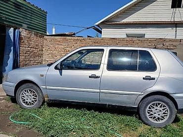 Продажа авто: Volkswagen Golf: 1996 г., 2 л, Автомат, Хэтчбэк — 1