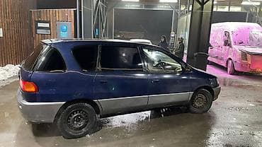 калганы: Toyota Ipsum: 1996 г., 2 л, Автомат, Бензин, Вэн/Минивэн — 4